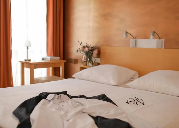 Town Hotel Wiesbaden City Centre