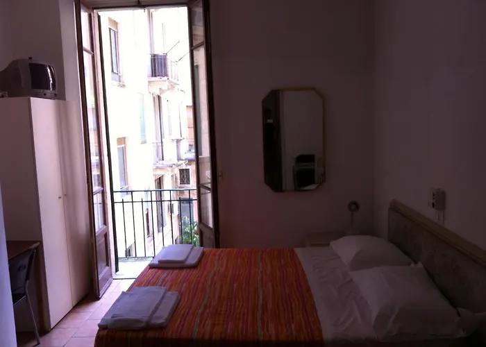 Hotel Gambara Milan