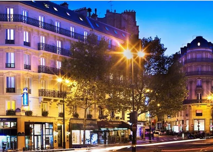 Hotel Plaza Elysees Parijs