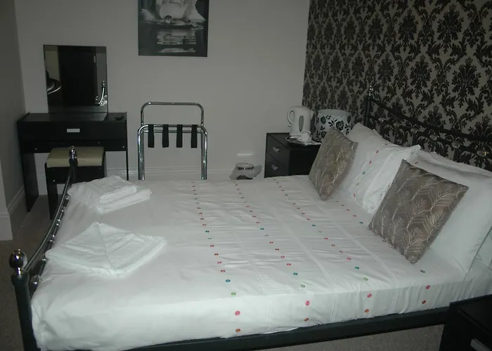 Somerton Lodge (Adults Only) Shanklin