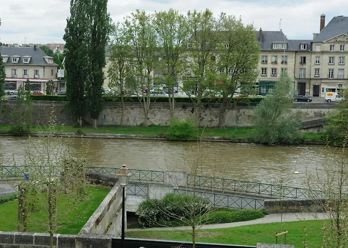 Cit'Hotel De Harlay Compiègne