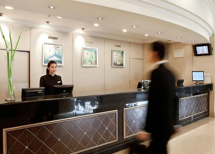 Rosedale Hotel & Suites Cantón