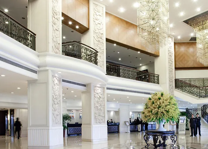 Rosedale Hotel & Suites Cantón