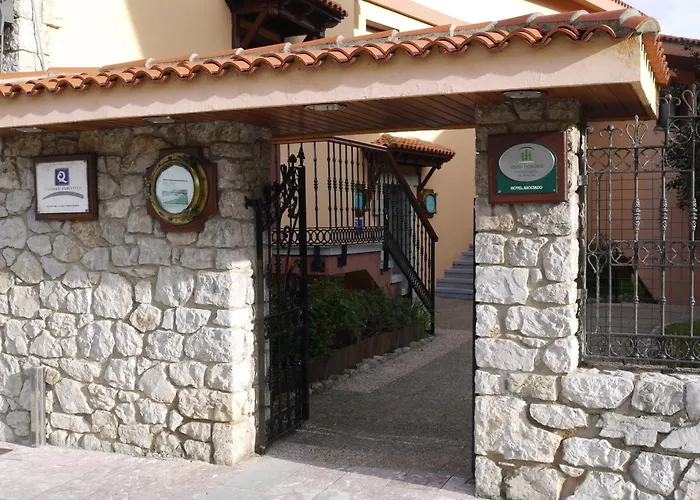 Hotel Sablon Llanes