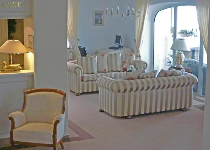 Hotel Am Yachthafen Waren 