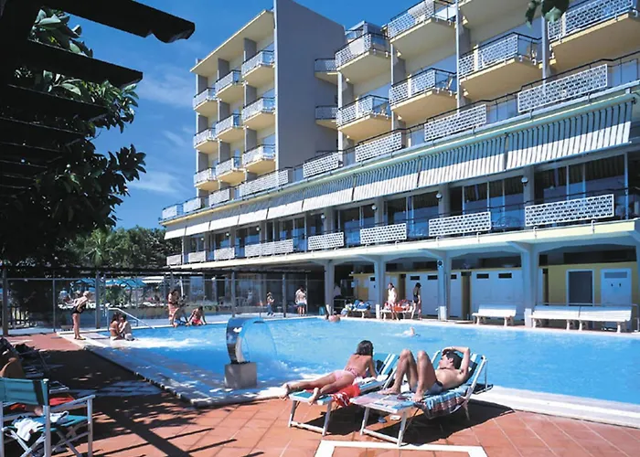 Hotel Bellevue Et Mediterranee Diano Marina