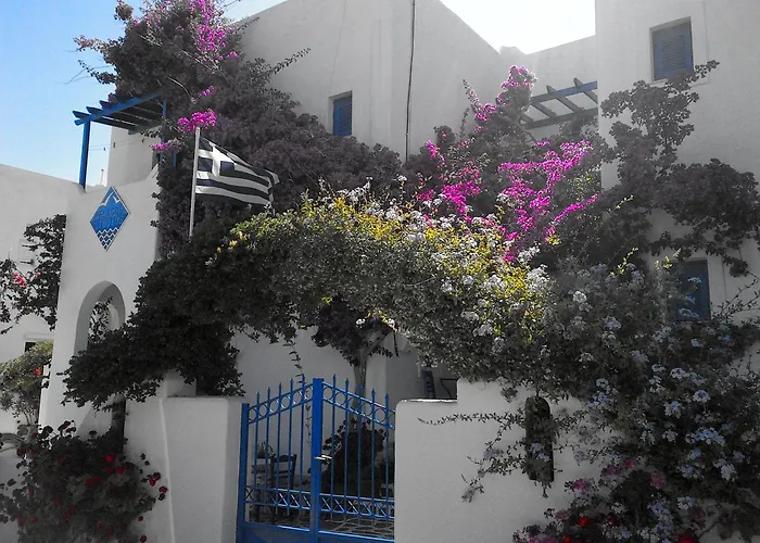Pelagos Studios Parikia 