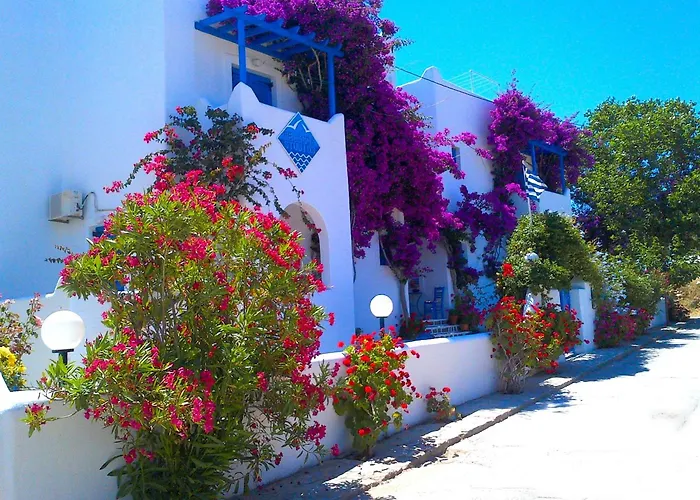 Pelagos Studios Parikia 
