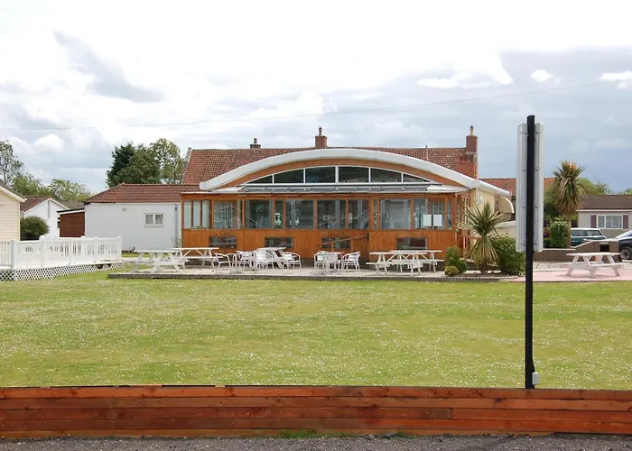 Warrens Village Motel And Self Catering Clevedon