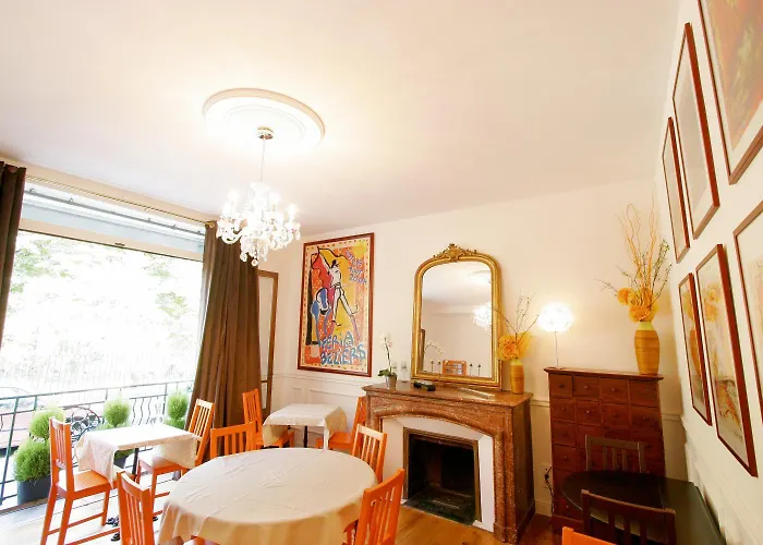 Hôtel Des Poètes avec Garage privé Béziers