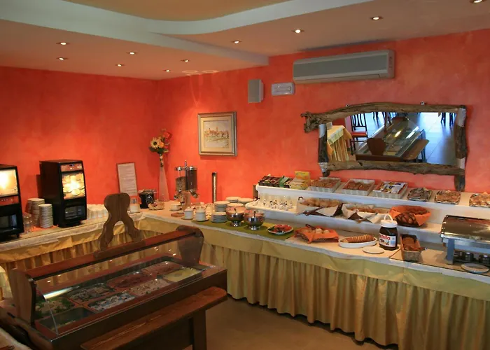 Hotel Merano Brenzone sul Garda