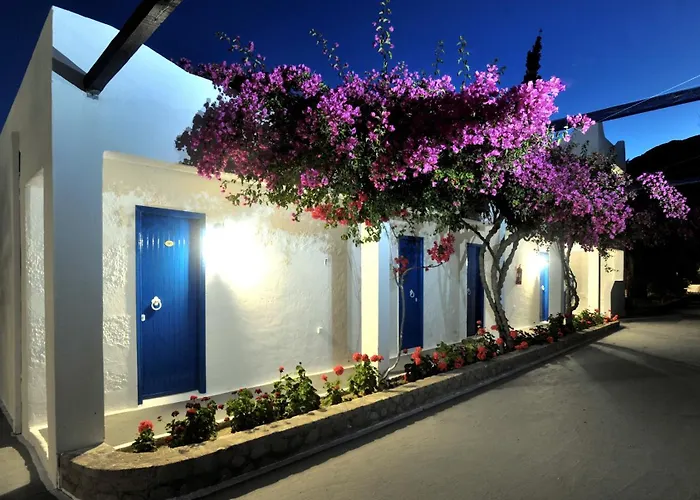 Lagada Beach Hotel Adamantas 