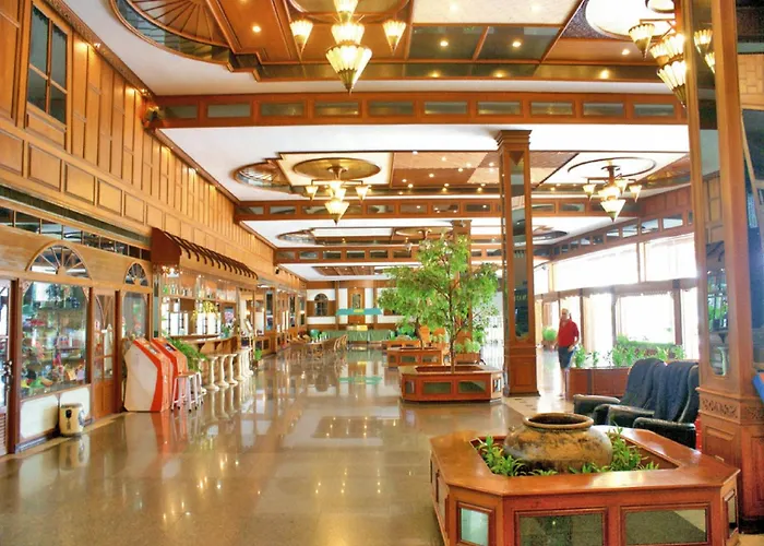 Royal Twins Palace Hotel Pattaya