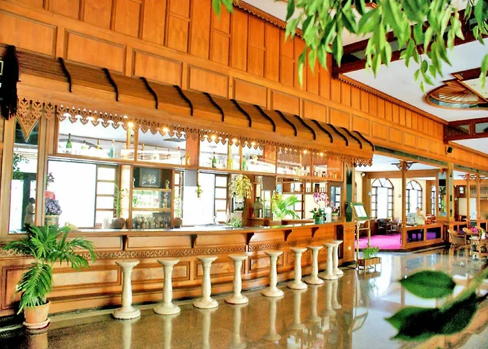 Royal Twins Palace Hotel Pattaya