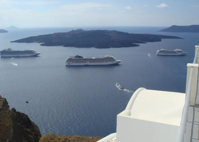 Tzekos Villas Fira 