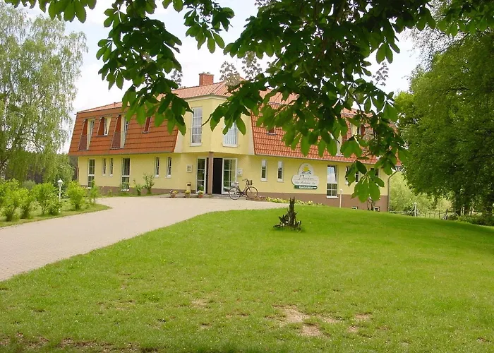 Landhotel Am Peetscher See Mirow