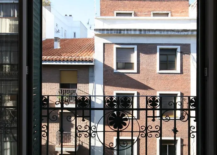 Ch Bueno Hotel Madrid
