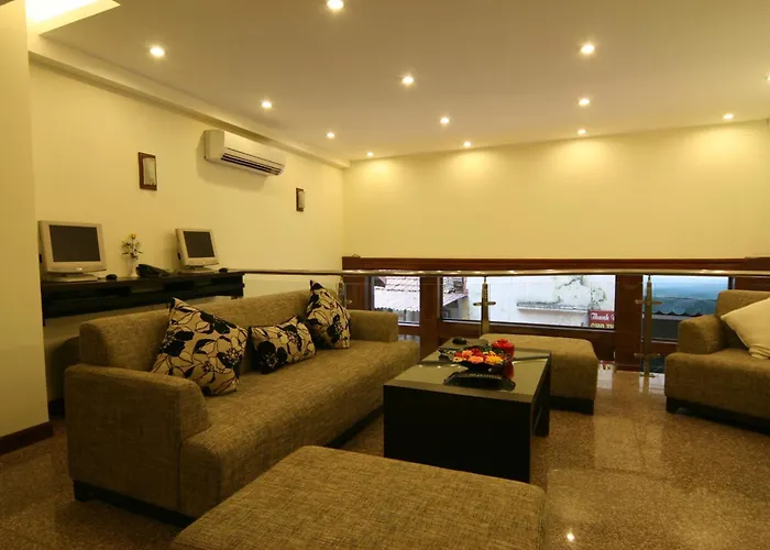 Eliana Ruby Hotel & Travel Hanoi