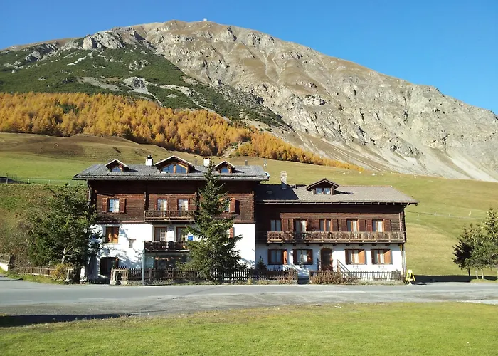 Chalet Del Sole Per Gruppi Livigno