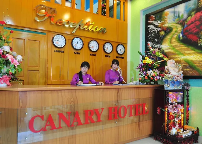 Canary Hotel Huế