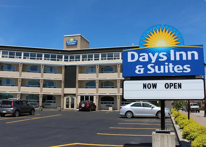 Days Inn & Suites By Wyndham North Bay Downtown