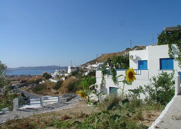 Agnanti Hotel Adamantas