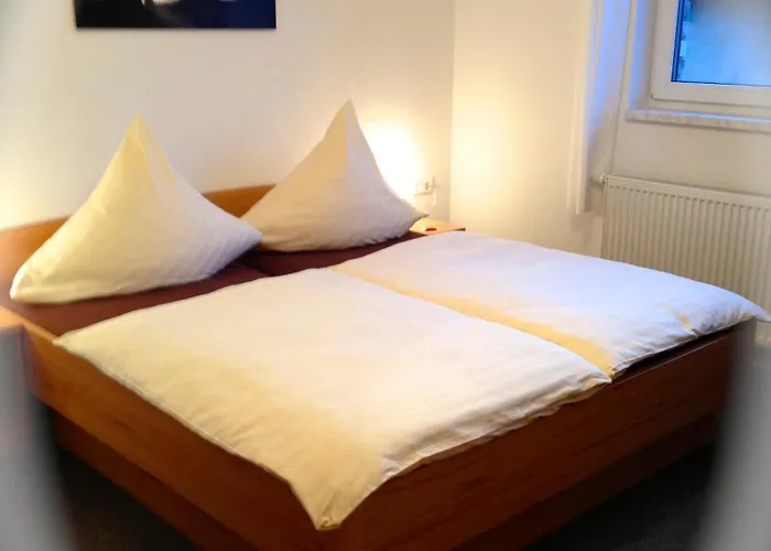 Hotel Zur Wasserburg Kerpen 