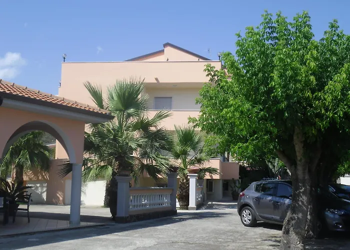 Villa Laura Residence Hotel Apartments & Studios Ascea