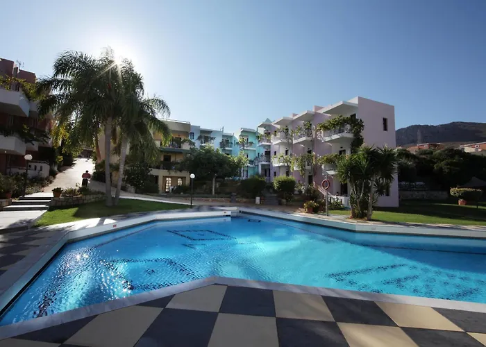 Bellos Hotel Apartments Hersonissos 