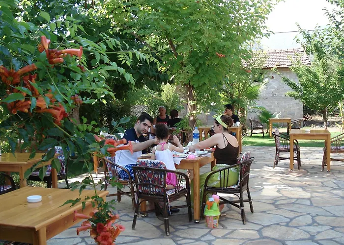 Kutle Hotel Çıralı