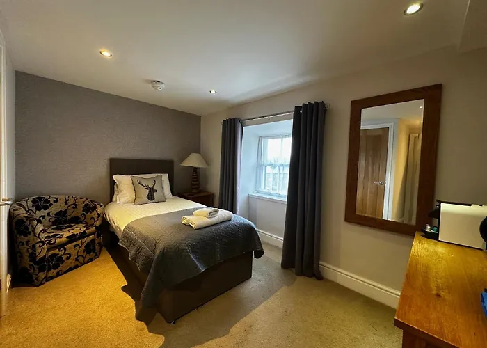 The Golden Fleece Inn Porthmadog