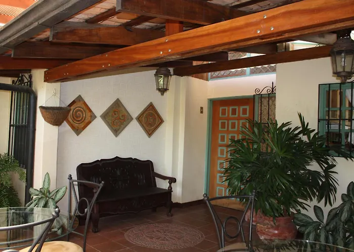 Tierra Magica B&B&Art Studio San José