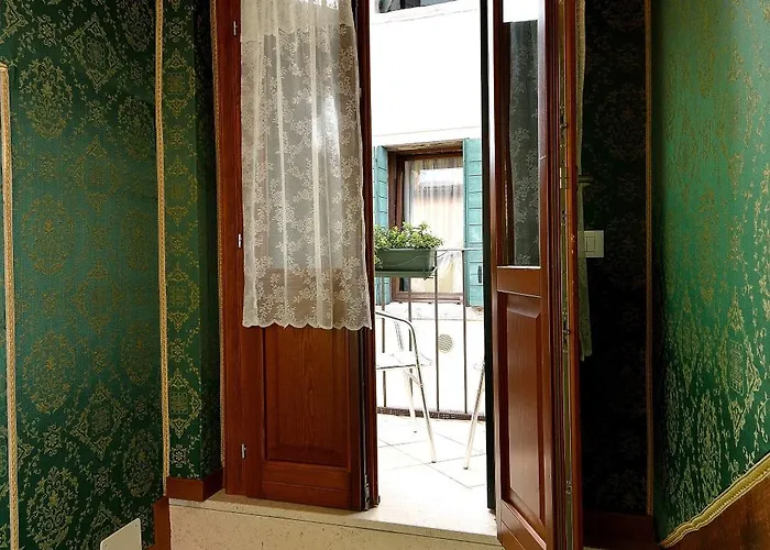 Residenza La Campana Hotel Venice