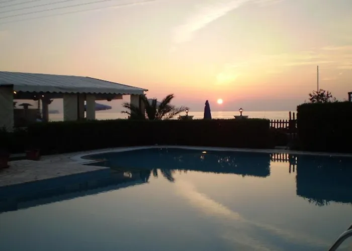 Filorian Hotel Apartments Acharavi 