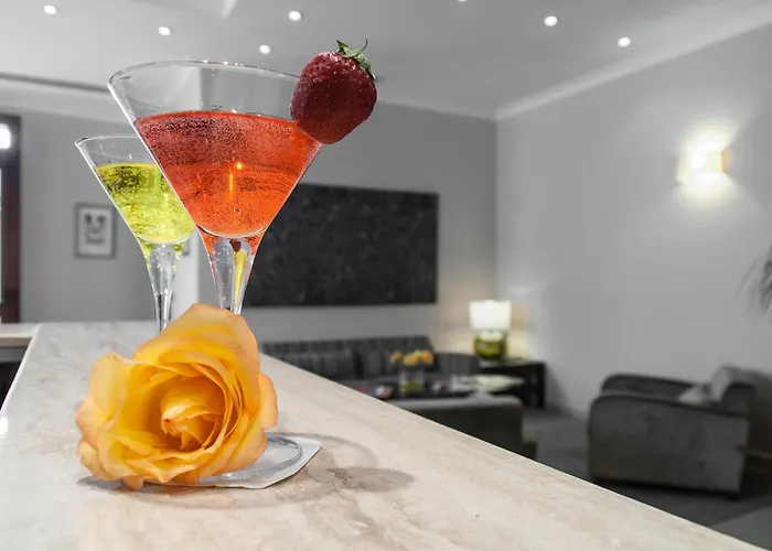 Hotel Nuvo Naples