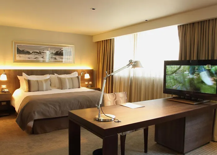 Hotel Los Espanoles Plus Santiago