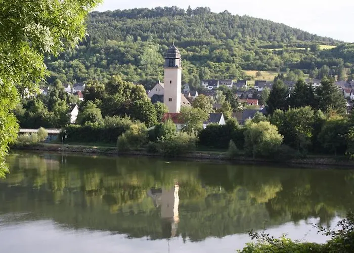 Waldhotel Albachmühle mit Albacher Stuben Wasserliesch