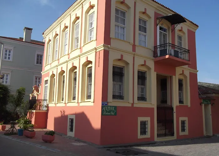 Antik Ridvan Hotel Çeşme