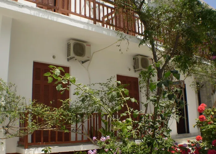 Hotel Maroulis Naxos City