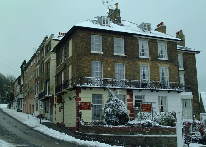 Castle House Guest House Dover