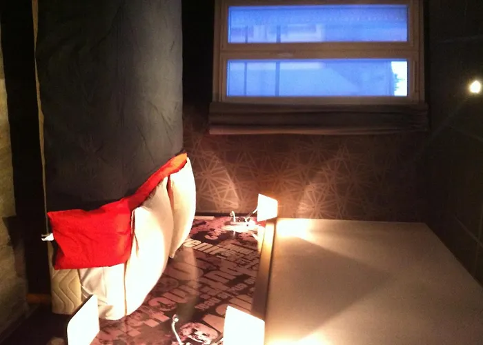 Cafe Hotel De L'Avenir Saint-Ouen 
