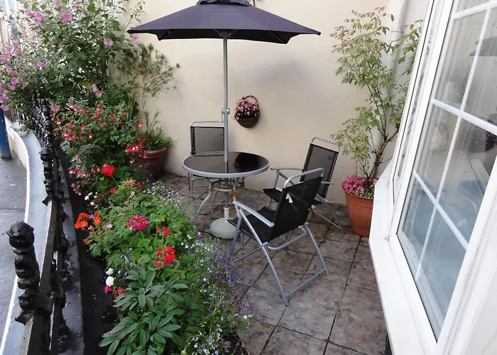 Edelweiss Guest House Douglas