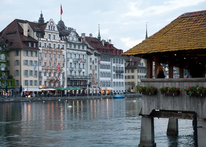 Hotel Pickwick And Pub "The Room With A View" Luzern