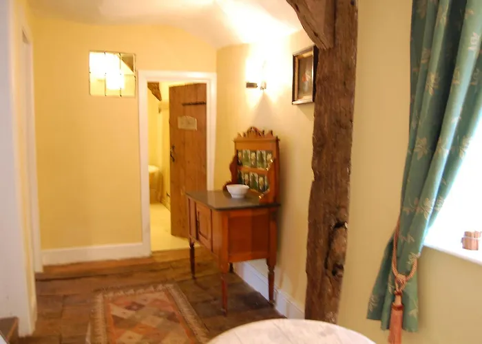 The Three Tuns Hotel Chepstow