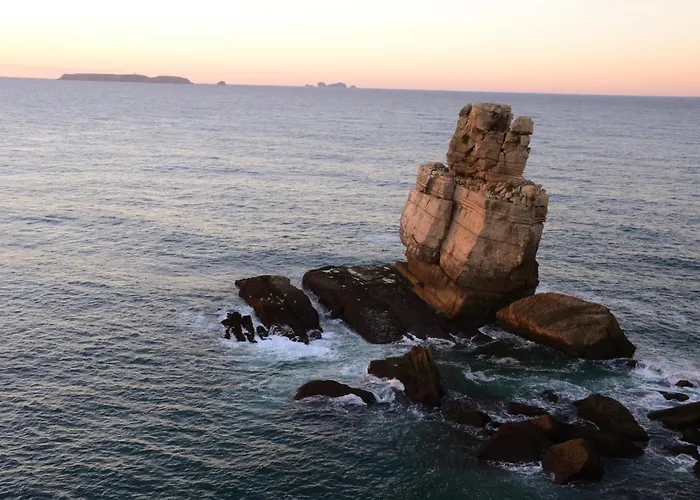 Ossiano'S Bed & Breakfast Peniche