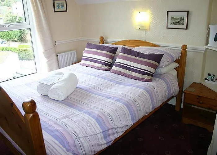 Brixham House Bed & Breakfast