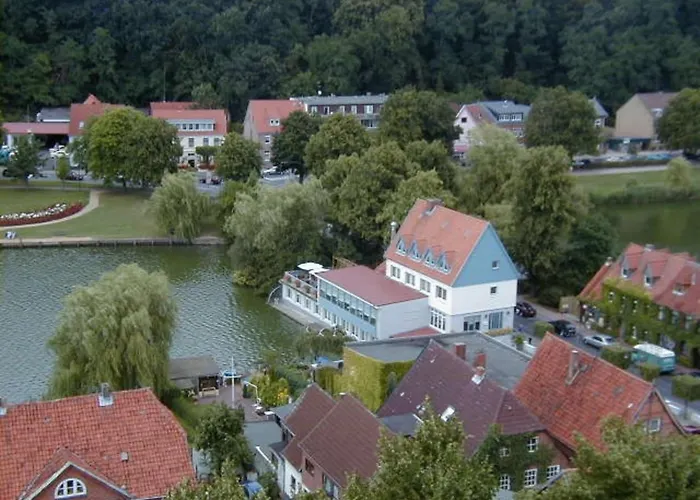 Restaurant und Hotel Zum Weissen Ross Mölln