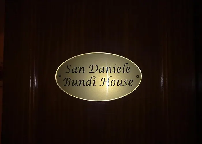 San Daniele Bundi House Hotel Rome