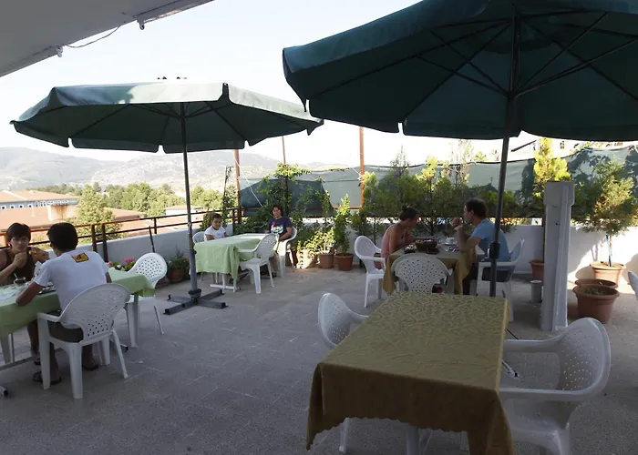 Vardar Pension Selçuk