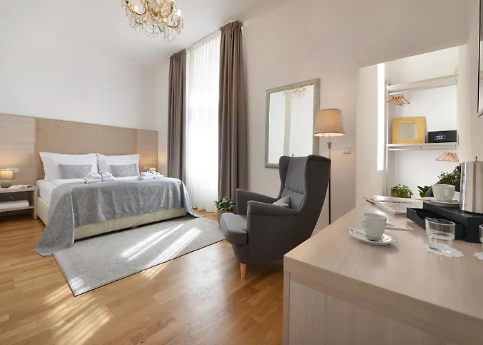 Old Town Residence By Little King Prag